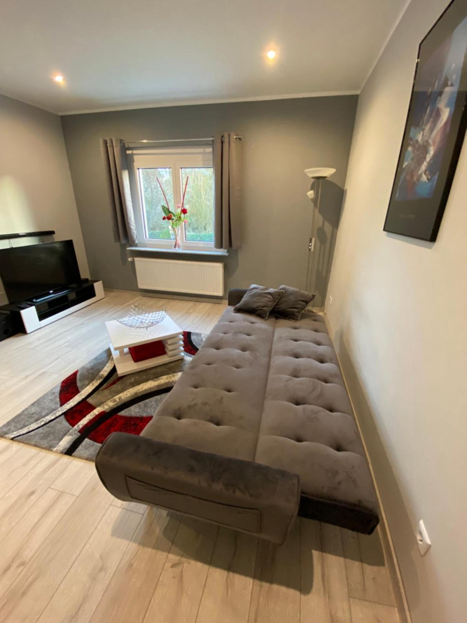 Ferienwohnung Suedstadt-Oase บาดเอินเฮาเซน ภายนอก รูปภาพ